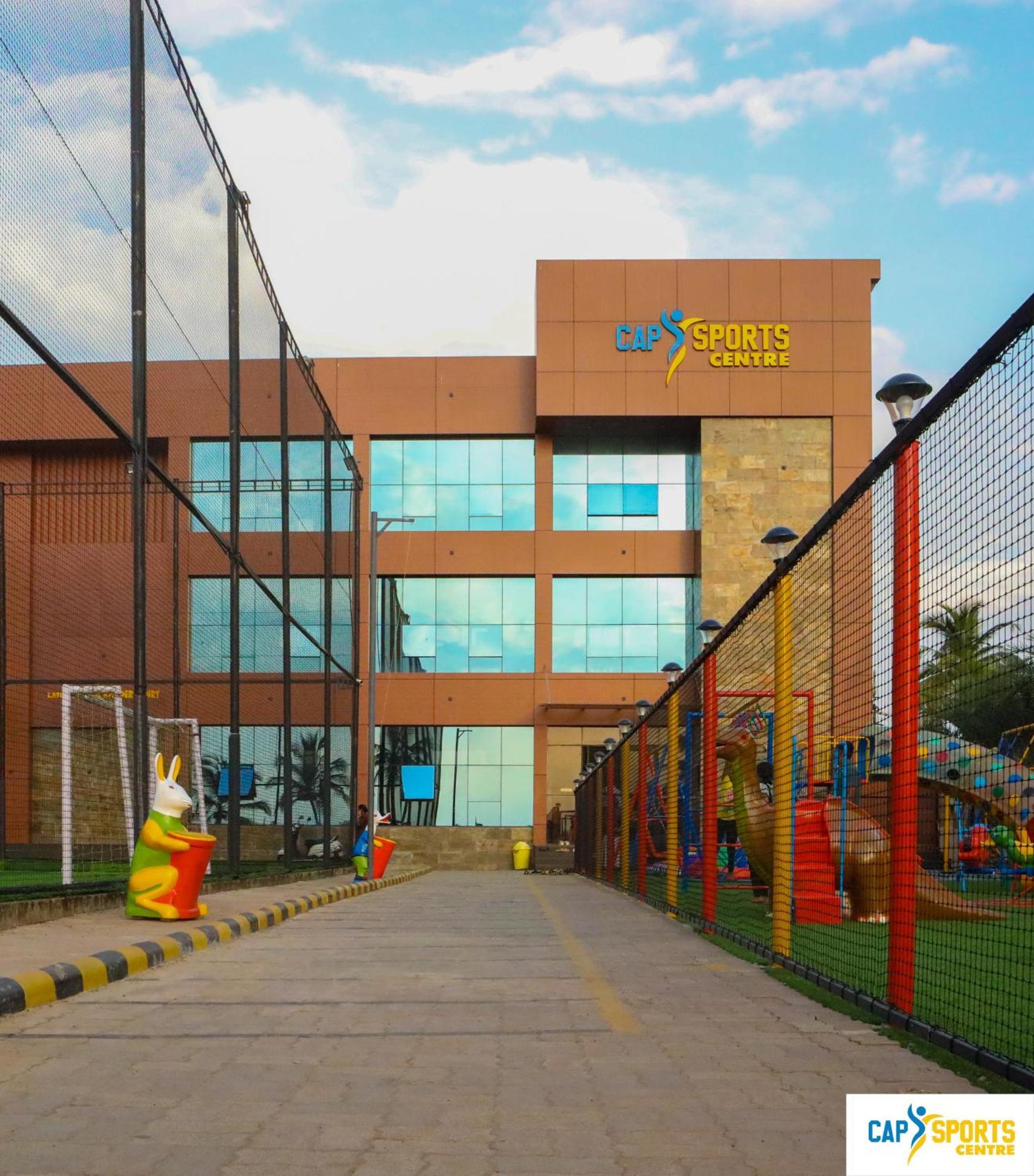 Cap Sports Center 호텔 Nīleshwar 외부 사진